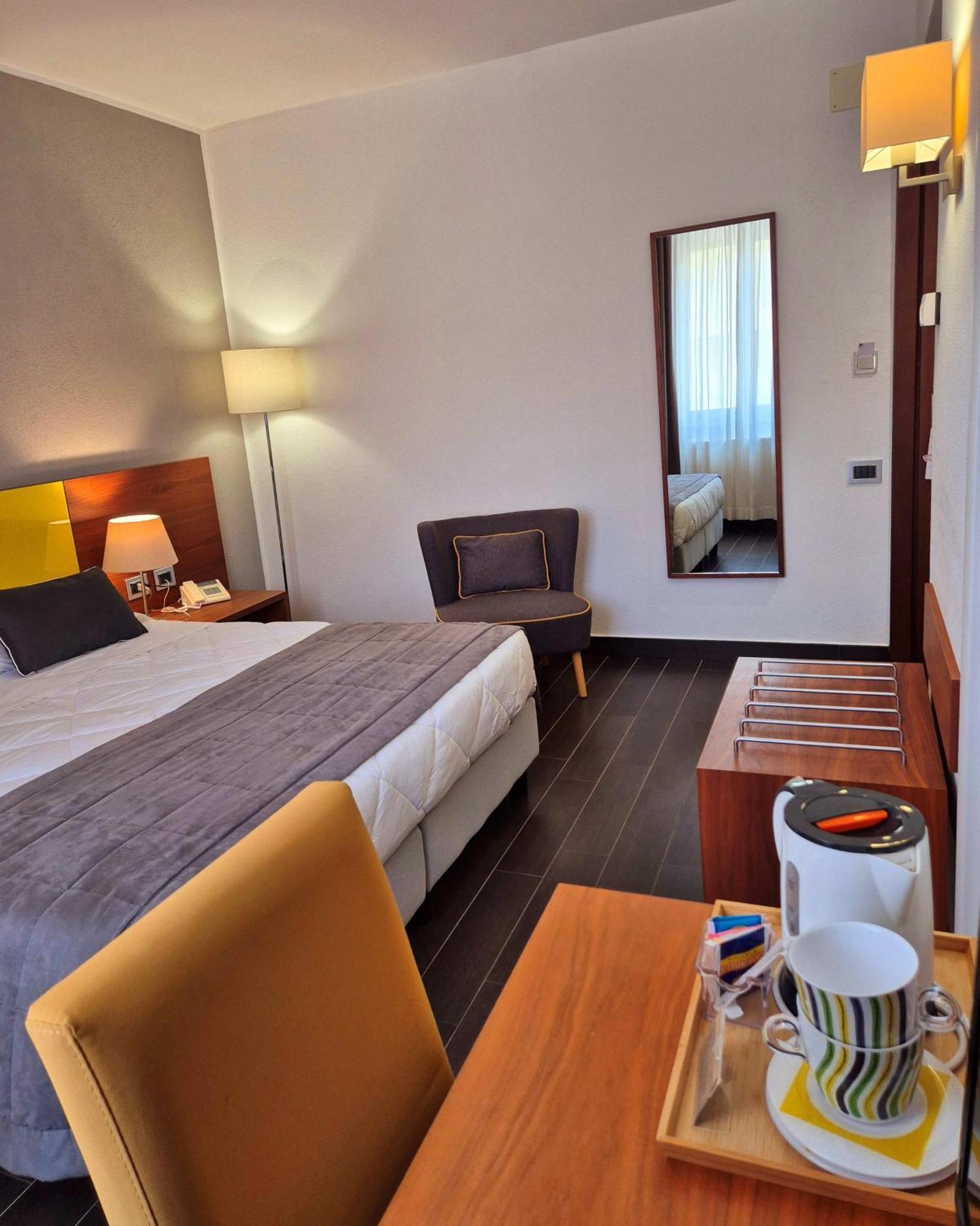 Hotel Sandalia Nuoro Kültér fotó
