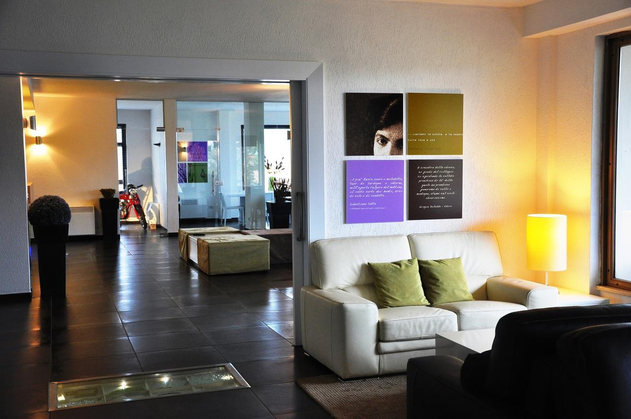 Hotel Sandalia Nuoro Kültér fotó