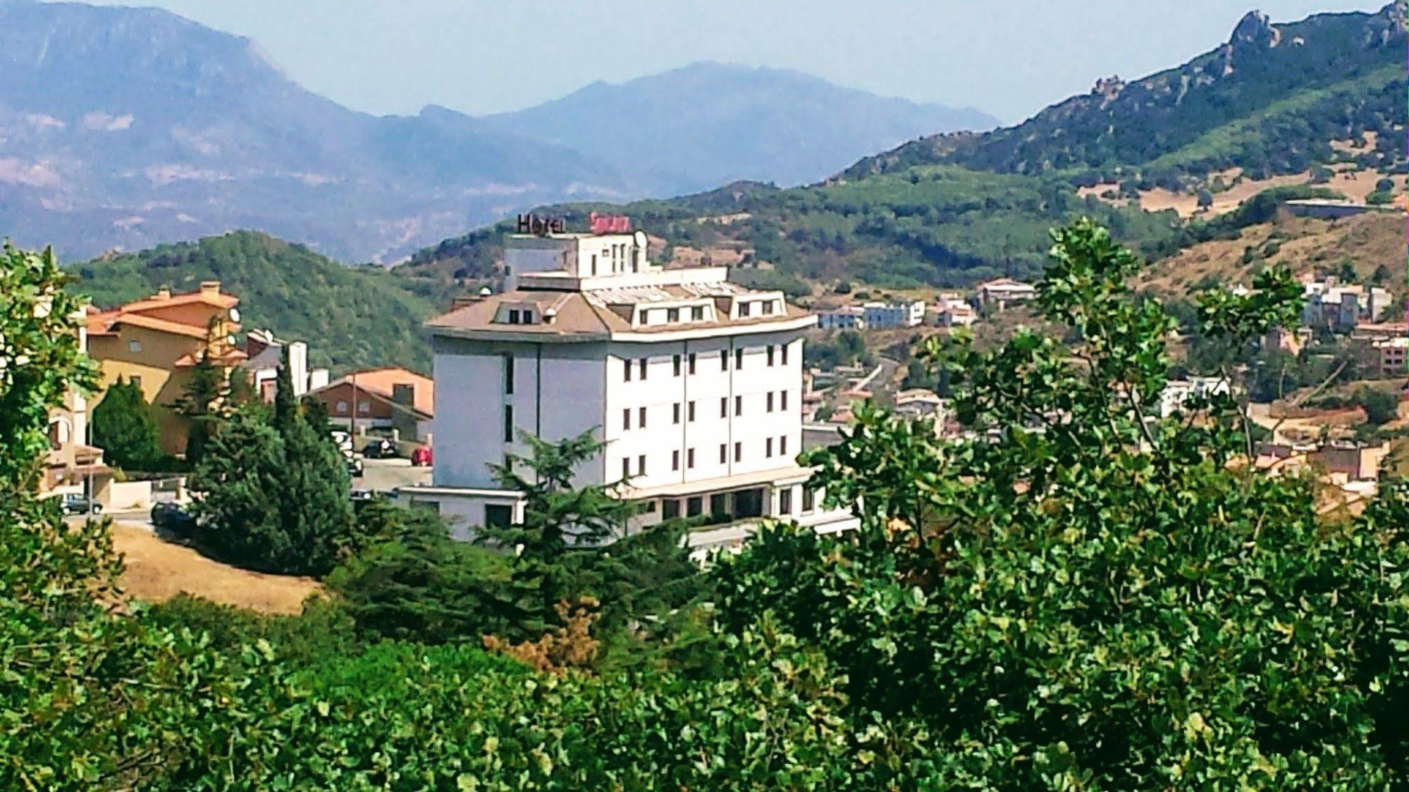 Hotel Sandalia Nuoro Kültér fotó