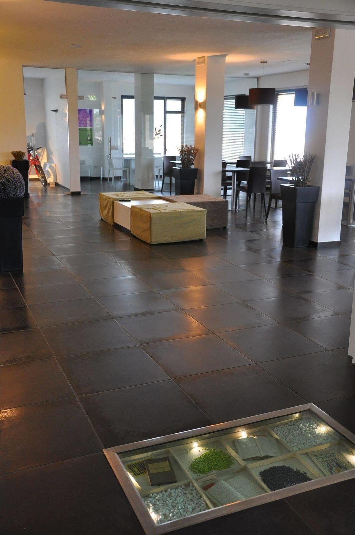 Hotel Sandalia Nuoro Kültér fotó
