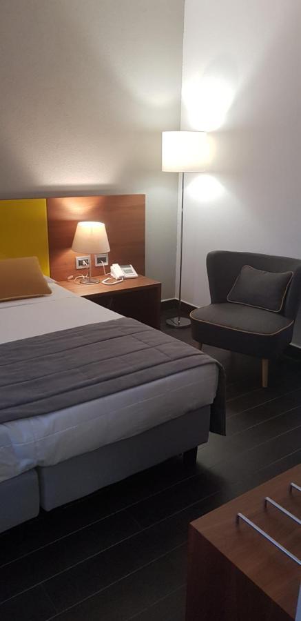 Hotel Sandalia Nuoro Kültér fotó