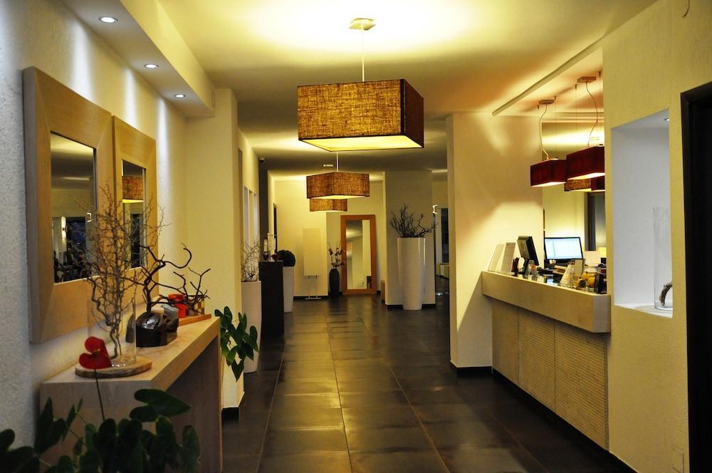 Hotel Sandalia Nuoro Kültér fotó