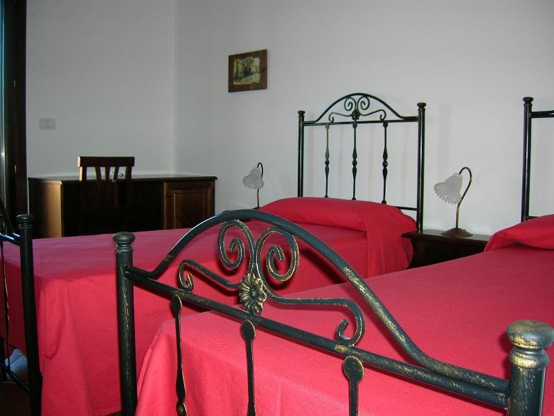 Hotel Sandalia Nuoro Kültér fotó